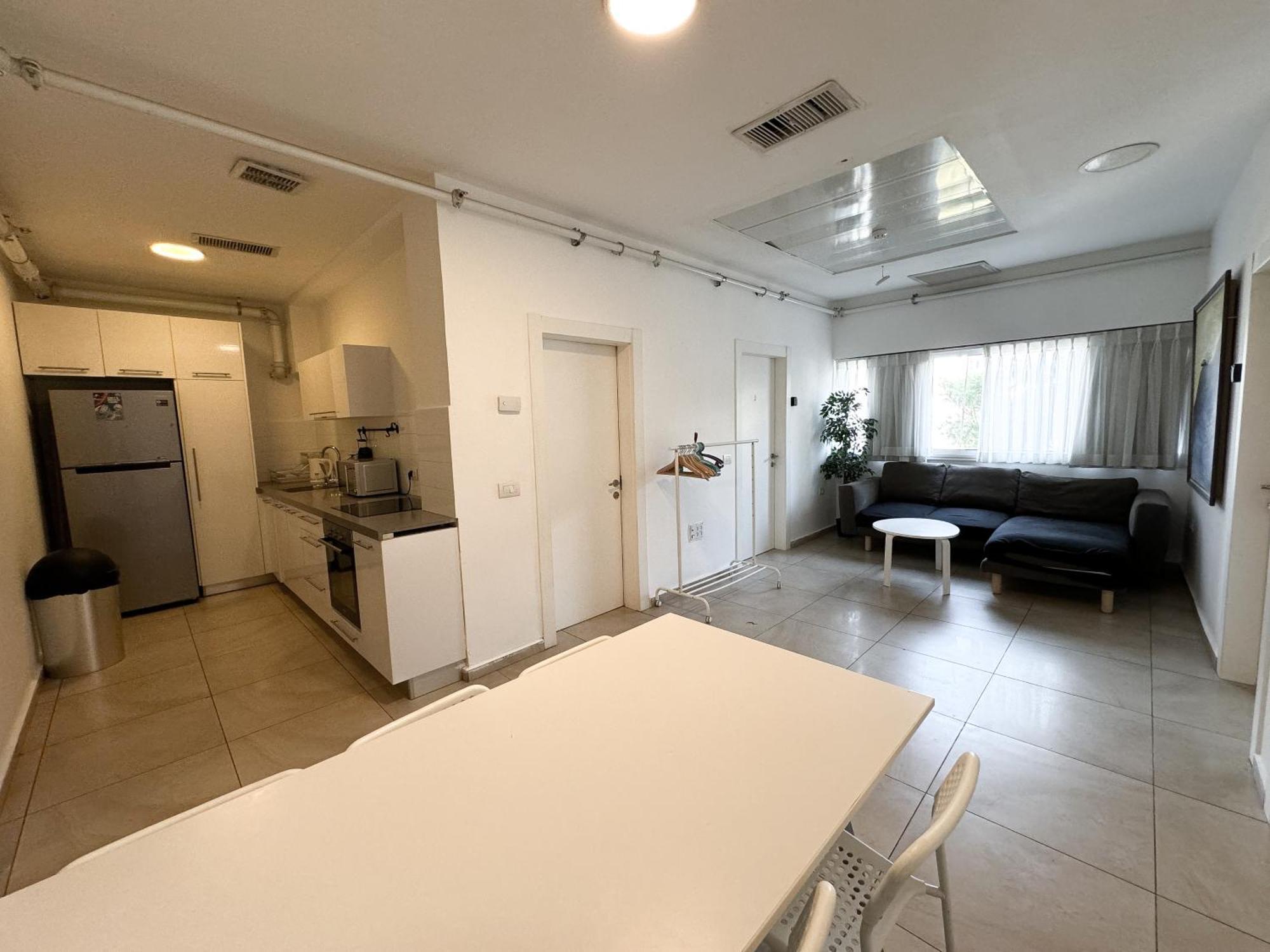 Begin19 Apartments & Hostel Tel Aviv Exterior foto