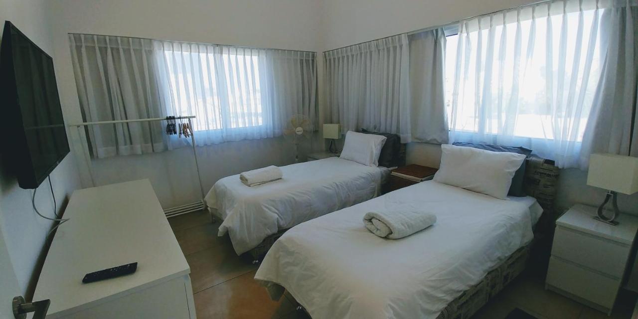 Begin19 Apartments & Hostel Tel Aviv Exterior foto
